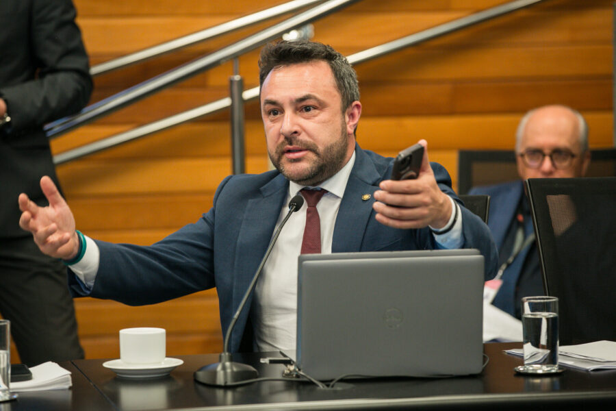 - Deputado Marcius Machado (PL)