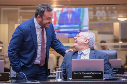 - Deputado Marcius Machado (PL) 
- Deputado Dr. Vicente Caropreso (PSDB)