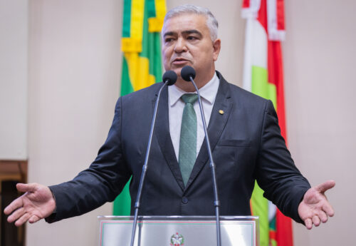 - Deputado Sargento Lima (PL)