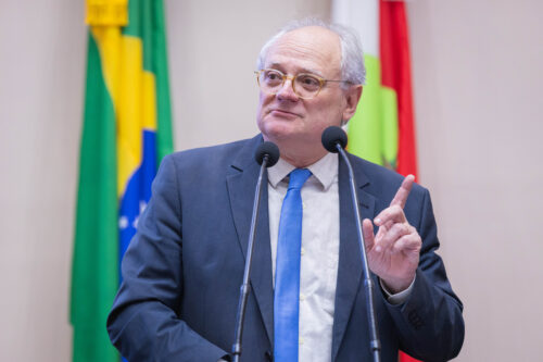 - Deputado Dr. Vicente Caropreso (PSDB)