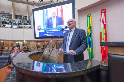 - Deputado Dr. Vicente Caropreso (PSDB)