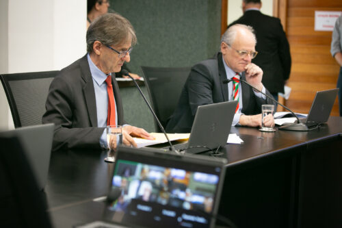 - Deputado Neodi Saretta (PT) 	
 - Deputado Dr. Vicente Caropreso (PSDB)