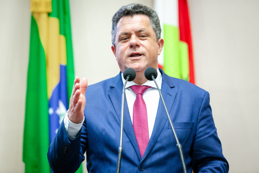 Naatz cobra iniciativa do prefeito Topázio para resolver mobilidade no acesso a Florianópolis
