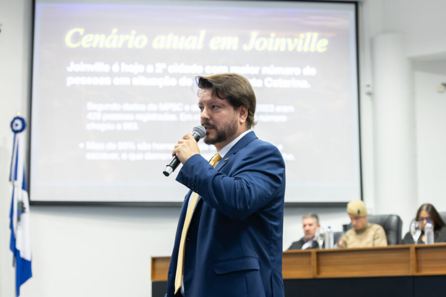 Deputado Alex Brasil.