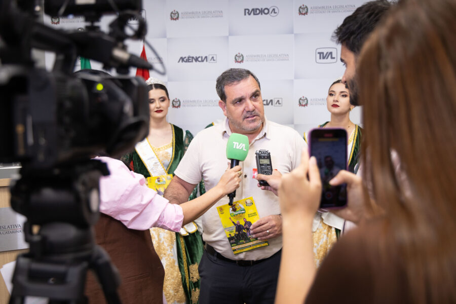 - ALMIDES ROBERG SILVA DA ROSA -Prefeito de Santa Rosa do Sul (SC)