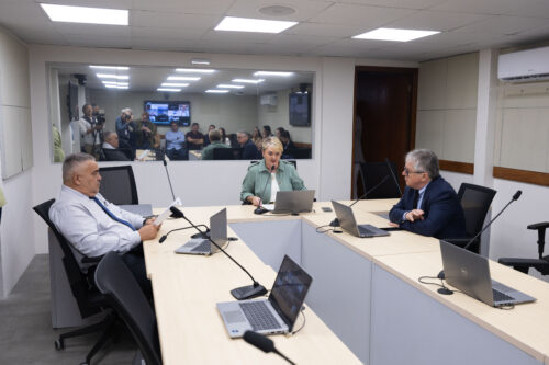 - Deputado Sargento Lima (PL) 	
 - Deputada Luciane Carminatti (PT) 		 - Deputado Tiago Zilli (MDB)