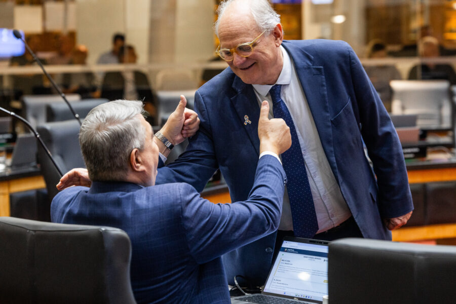 - Deputado Dr. Vicente Caropreso (PSDB)