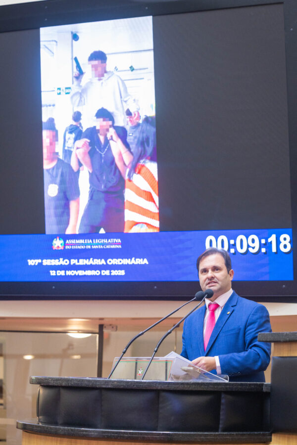 - Deputado Sérgio Guimarães(União)