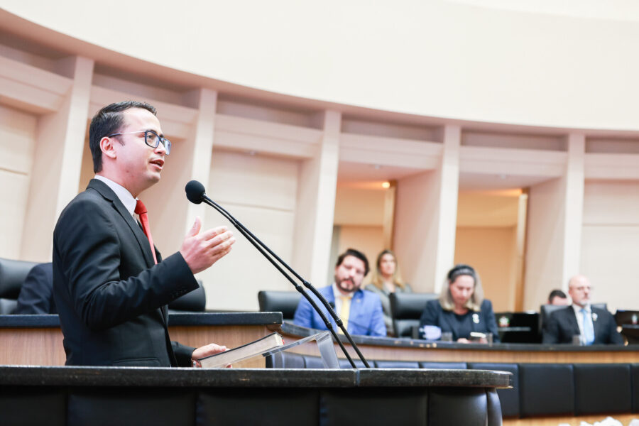 -Lucas Durão - Presidente da associação Sul Catarinense da Igreja Adventista
