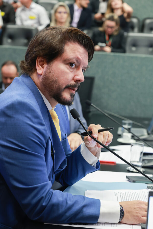 - Deputado Alex Brasil (PL)