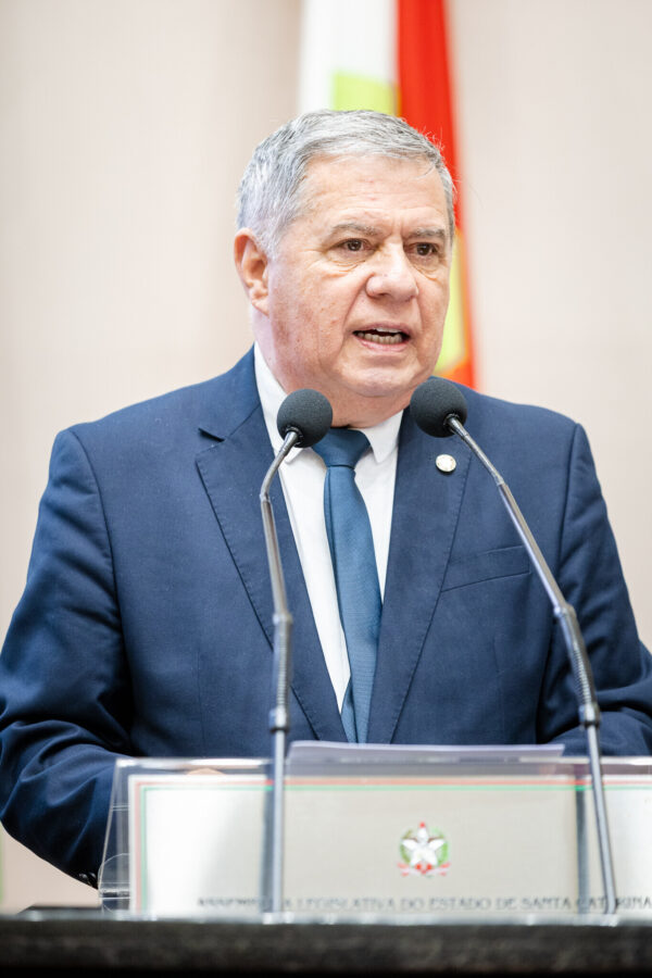 - Deputado Mário Motta (PSD)