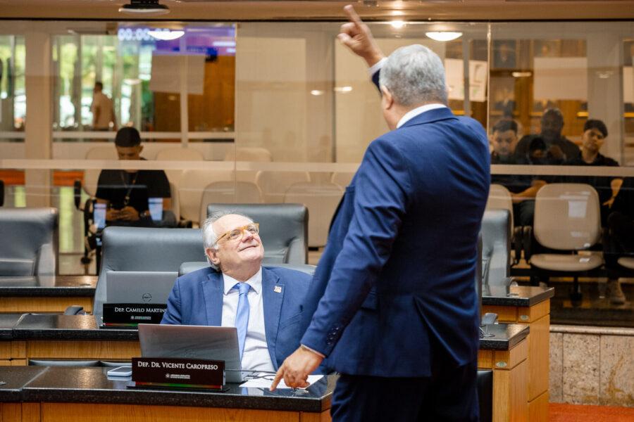 - Deputado Dr. Vicente Caropreso (PSDB)
