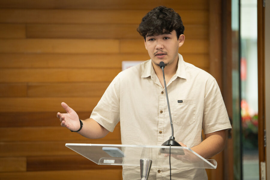 Bernardo Guimarães, da Aliança Jovem