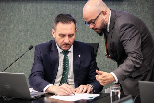 - Deputado Pepê Collaço (PP)