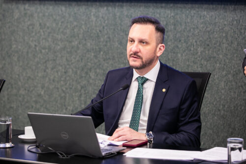 - Deputado Pepê Collaço (PP)