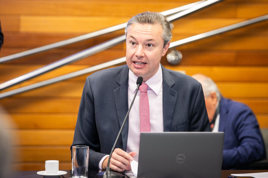 - Deputado Napoleão Bernardes (PSD)