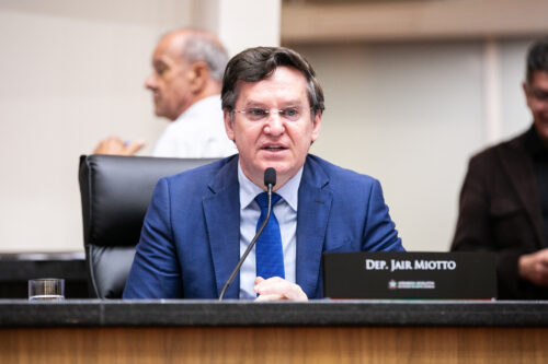 - Deputado Jair Miotto (União)