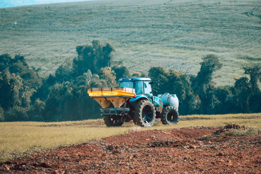 Um dos projetos trata do pagamento por serviços ambientais a proprietários de terra
