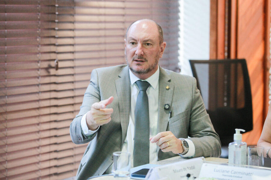 Deputado Mauro De Nadal.