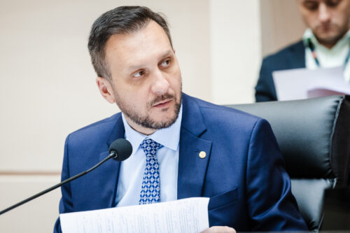 - Deputado Pepê Collaço (PP)