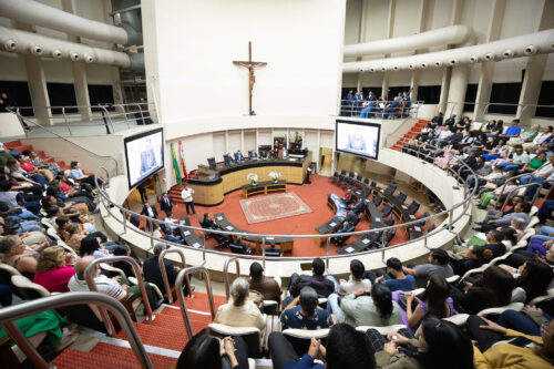 Alesc celebra os 48 anos de fundação da Igreja Universal do Reino de Deus