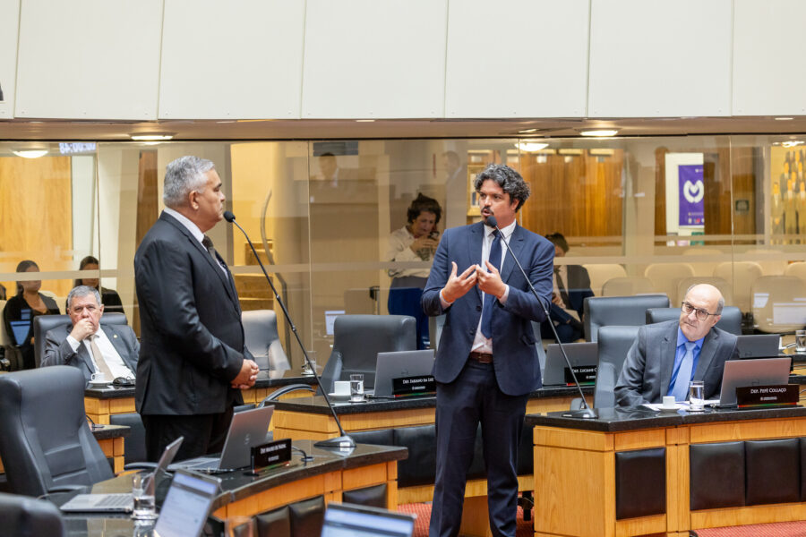 - Deputado Sargento Lima (PL)
 - Deputado Marquito (PSOL)