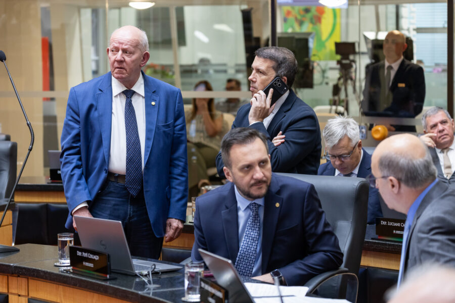 - Deputado Marcos Vieira (PSDB)
 - Deputado Pepê Collaço (PP)