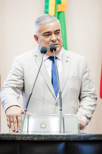 - Deputado Sargento Lima (PL)