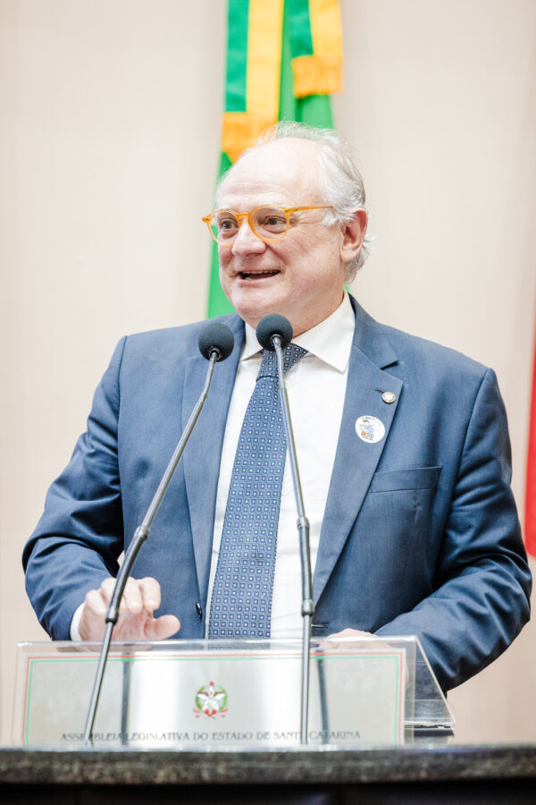 - Deputado Dr. Vicente Caropreso (PSDB)