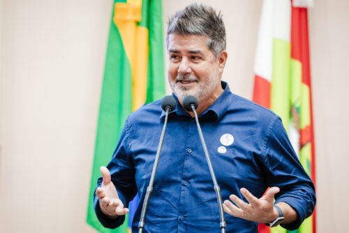 - Luciano Martins - Fundador e Presidente do Instituto Luciano Martins