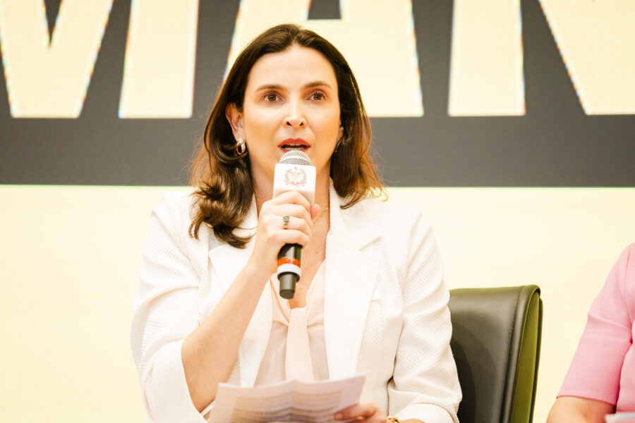 Presidente do Conselho Regional de Medicina, Andréa Ferreira