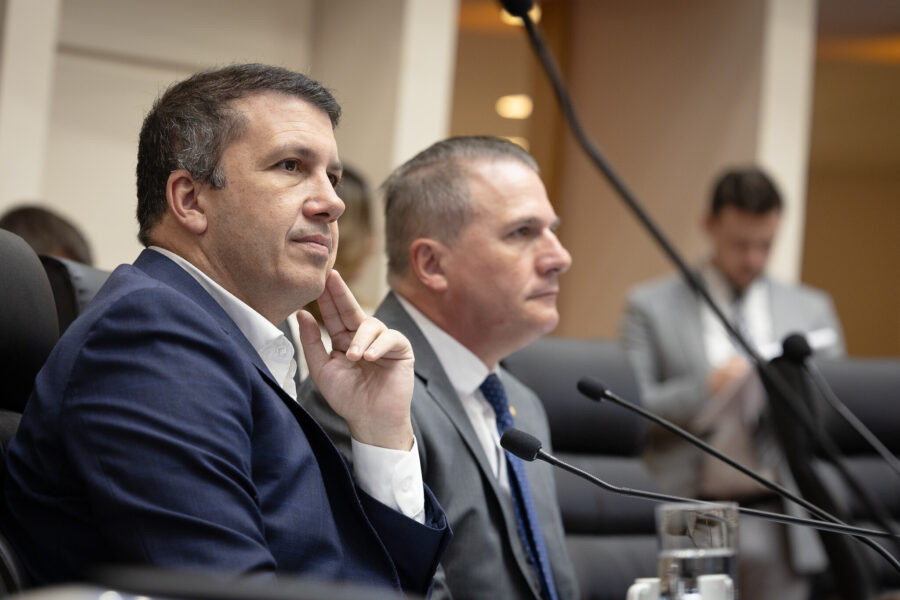 - Deputado Camilo Martins (Podemos) 	
- Deputado Altair Silva (PP)