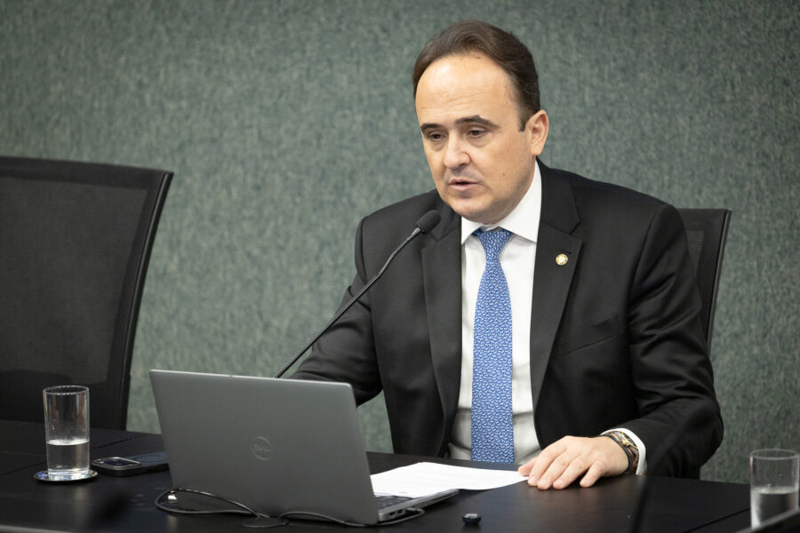 - Deputado Carlos Humberto (PL)