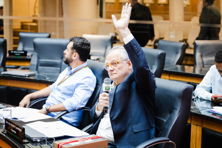 - Deputado Dr. Vicente Caropreso (PSDB)