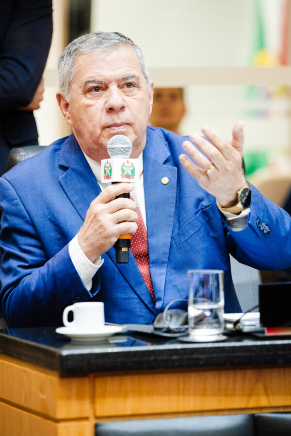 - Deputado Mário Motta (PSD)