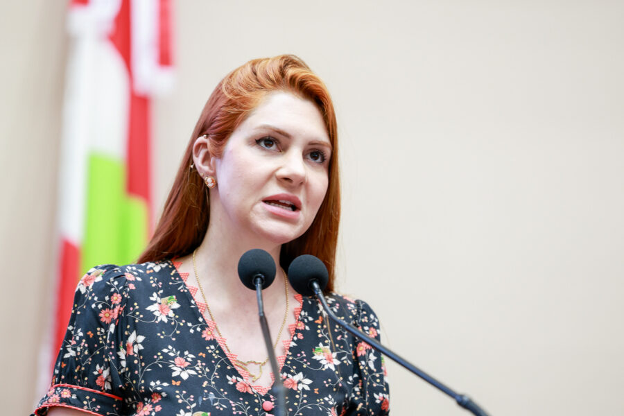 - Deputada Ana Caroline Campagnolo (PL)