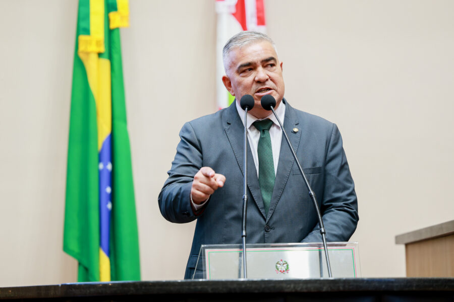 - Deputado Sargento Lima (PL)