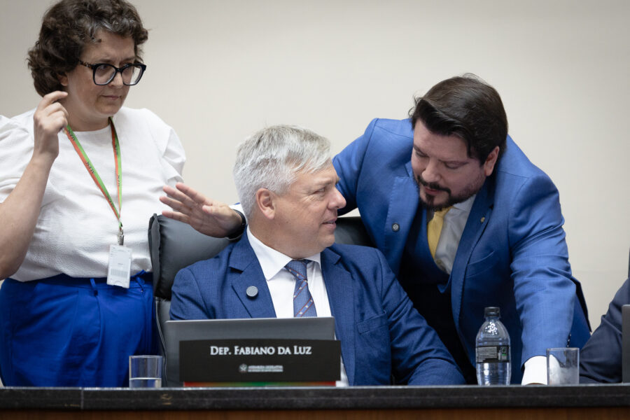 - Deputado Fabiano da Luz (PT)