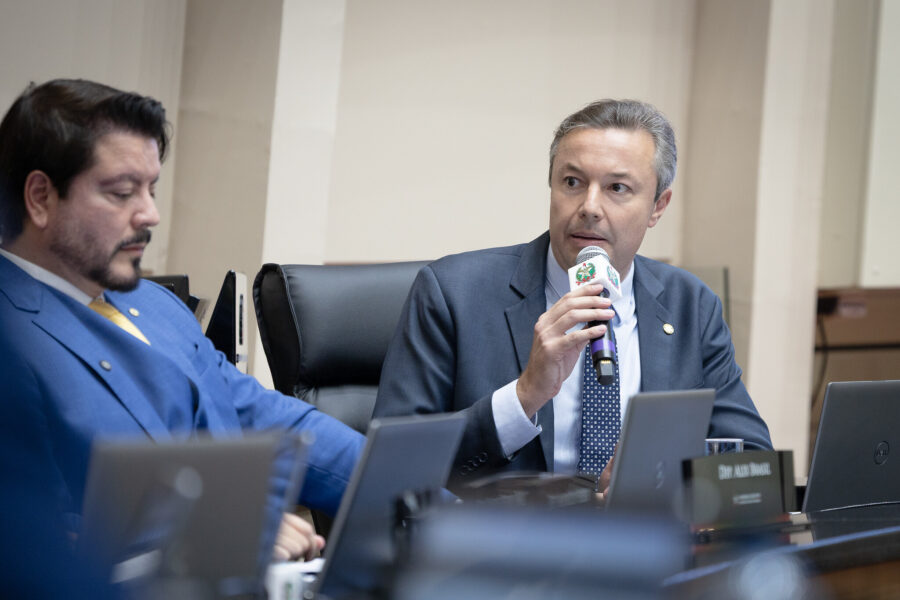 - Deputado Napoleão Bernardes (PSD)