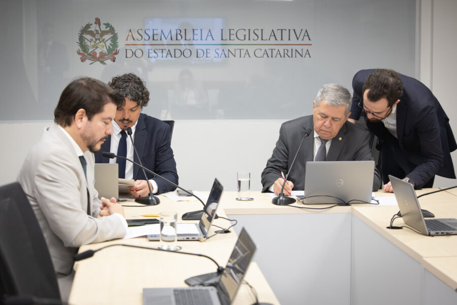 - Deputado Alex Brasil (PL) - Deputado Marquito (PSOL)

 - Deputado Mário Motta (PSD)