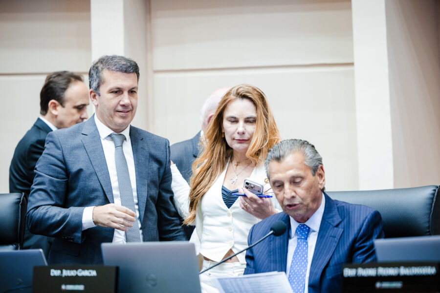 - Deputado Julio Garcia (PSD)