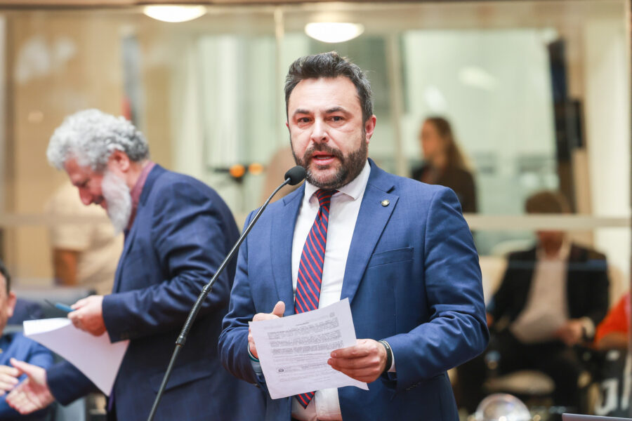 - Deputado Marcius Machado (PL)