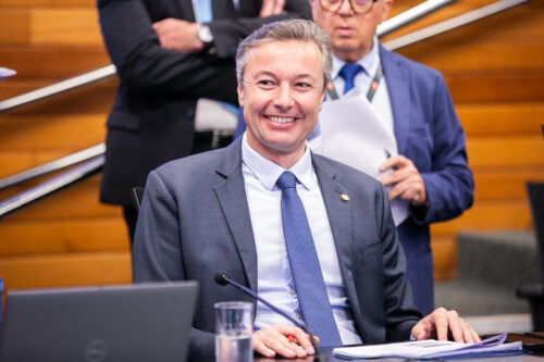 - Deputado Napoleão Bernardes (PSD)