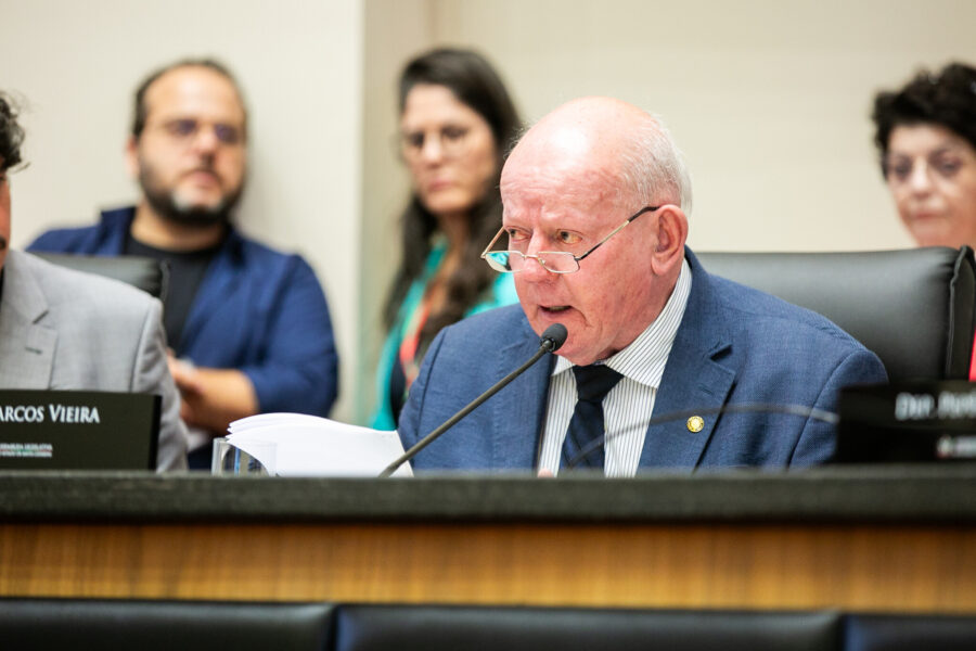 - Deputado Marcos Vieira (PSDB)