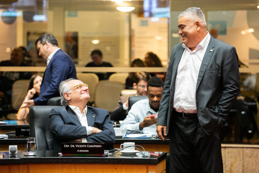- Deputado Vicente Caropreso (PSDB)
 - Deputado Sargento Lima (PL)