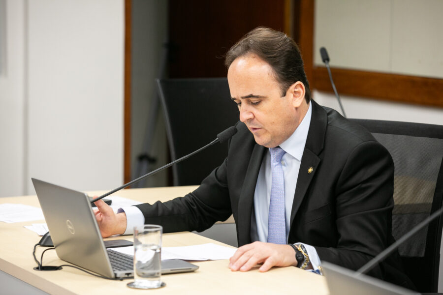 - Deputado Carlos Humberto (PL)