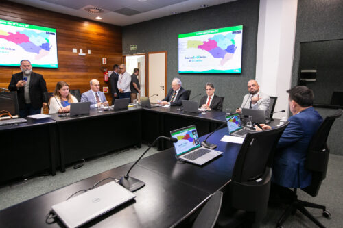 Comissão de Saúde recebe secretário para esclarecimentos sobre falhas na regulação de UTIs