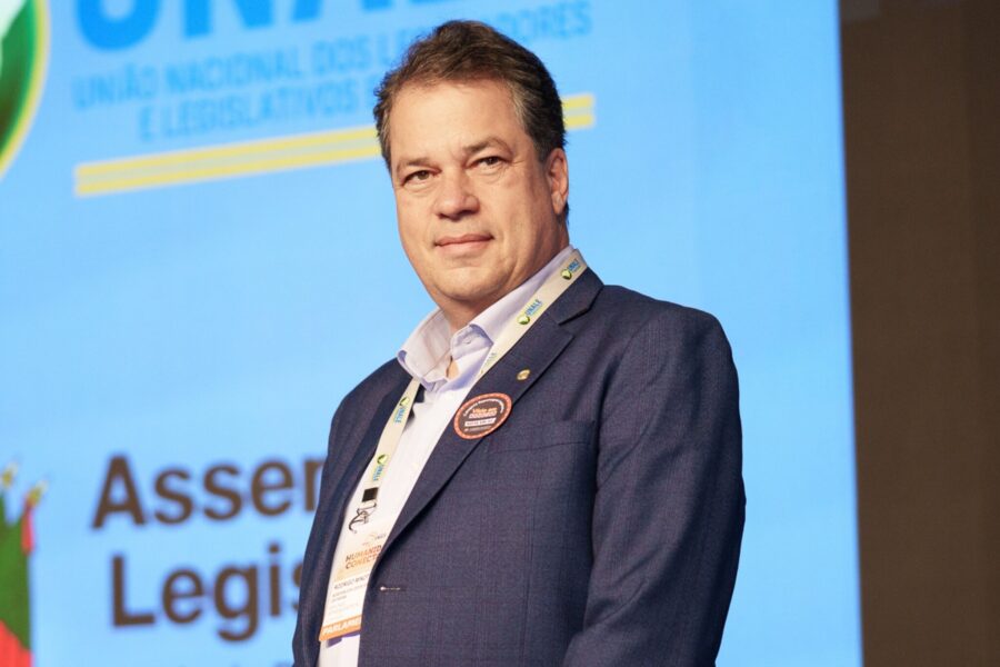 Deputado Rodrigo Minotto.