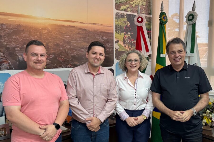 Minotto visita prefeita em exercício de Morro da Fumaça