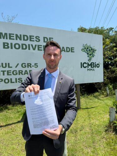 Krelling entrega ofício ao ICMBio contra criação de nova unidade de conservação no Quiriri